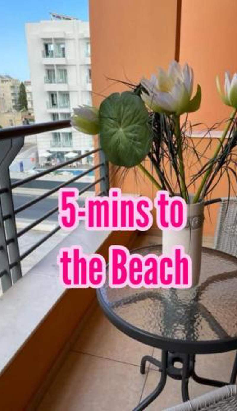 VIP Resort Apartment on Makenzie Beach