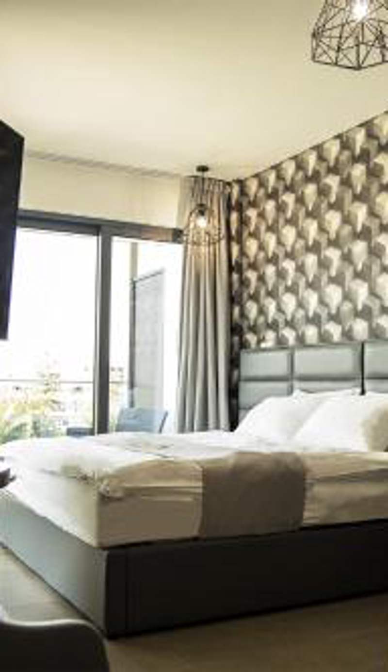 Jimmy's Suites