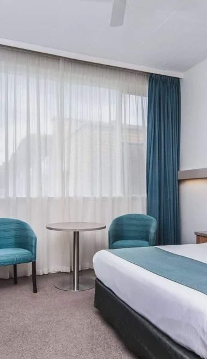 Comfort Inn Regal Park