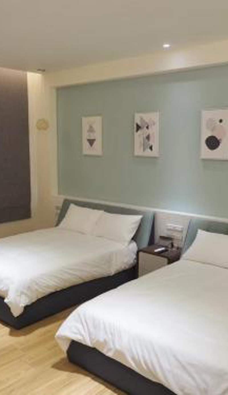 No 85 B&B