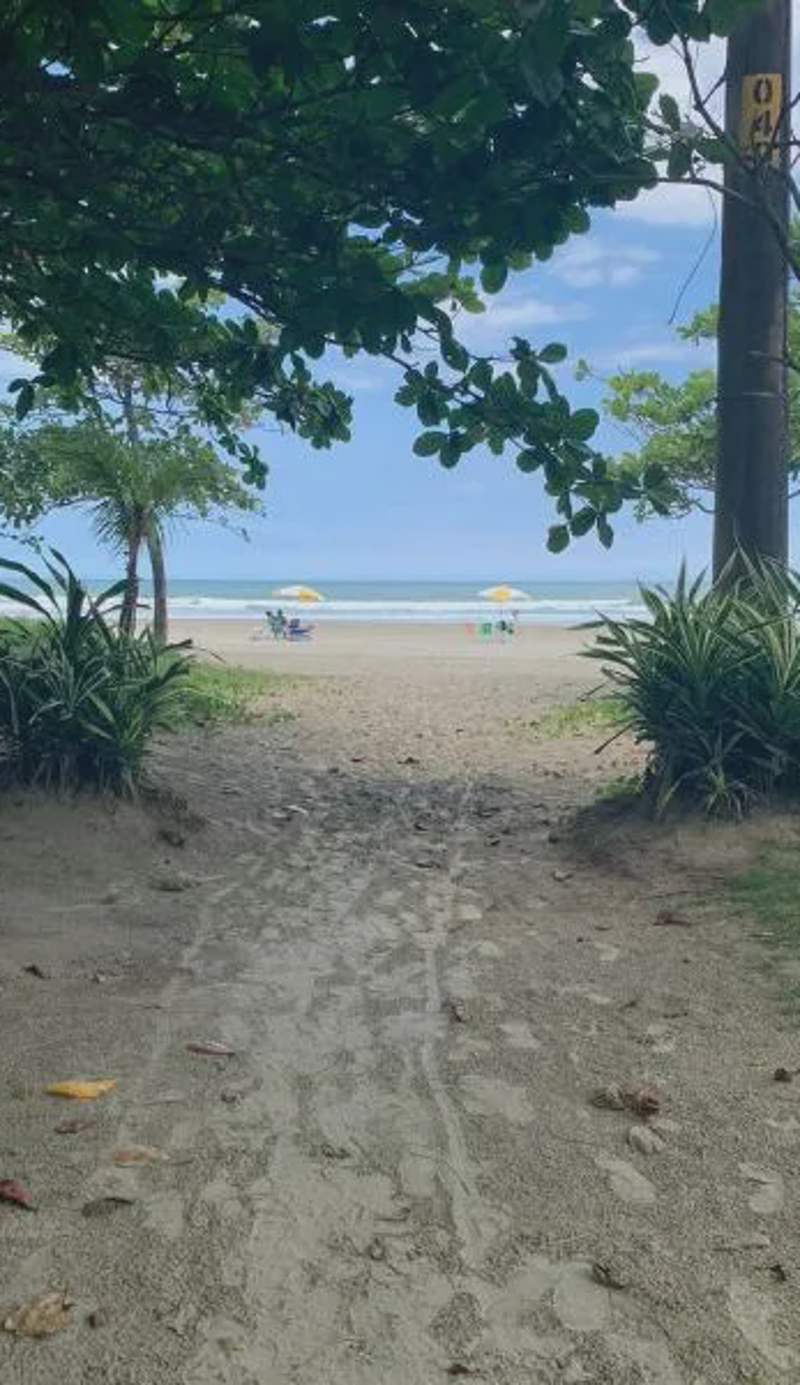 Condomínio Maitinga. (Pé na areia)