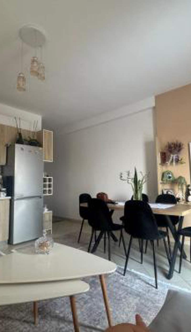 Julia Apartments