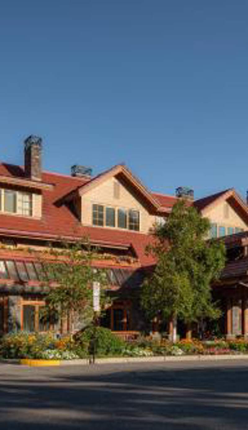 Banff Ptarmigan Inn
