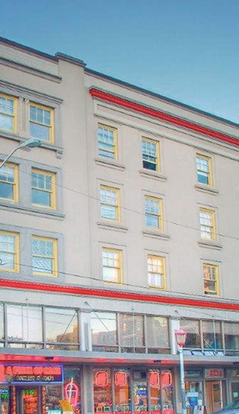 American Hotel Hostel