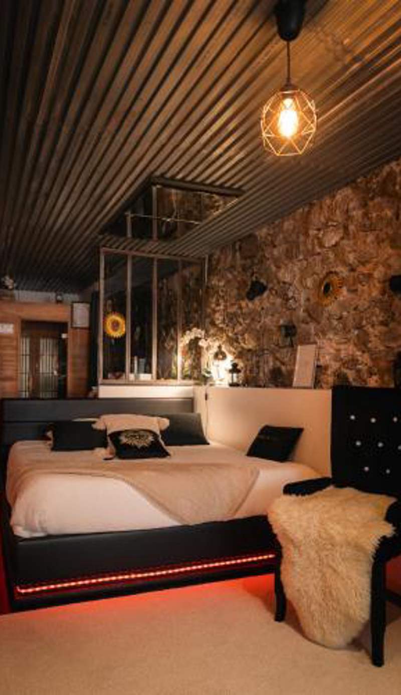 Sweet Loft Grenoble-Love Room avec jacuzzi & sauna