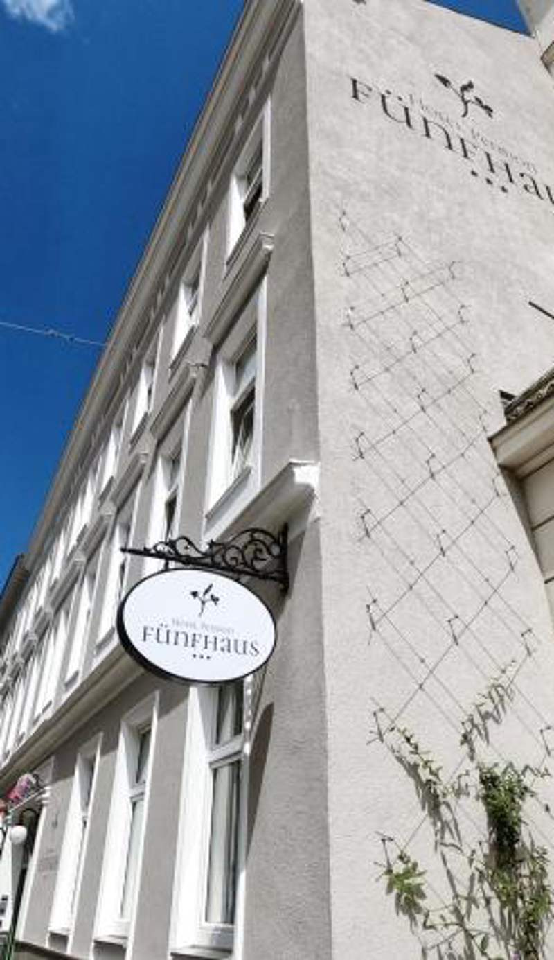 Hotel-Pension Fünfhaus