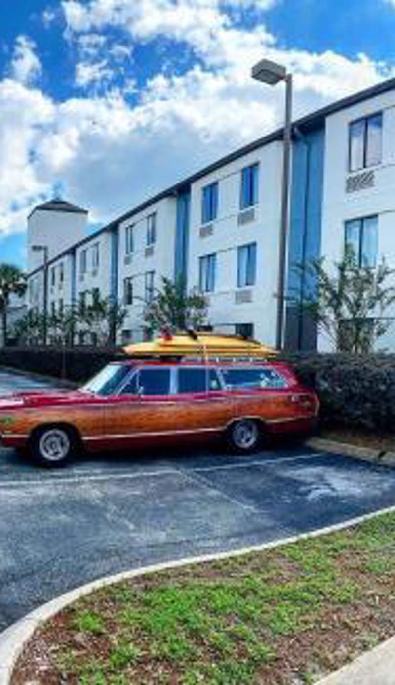 Destiny Palms Hotel Maingate West