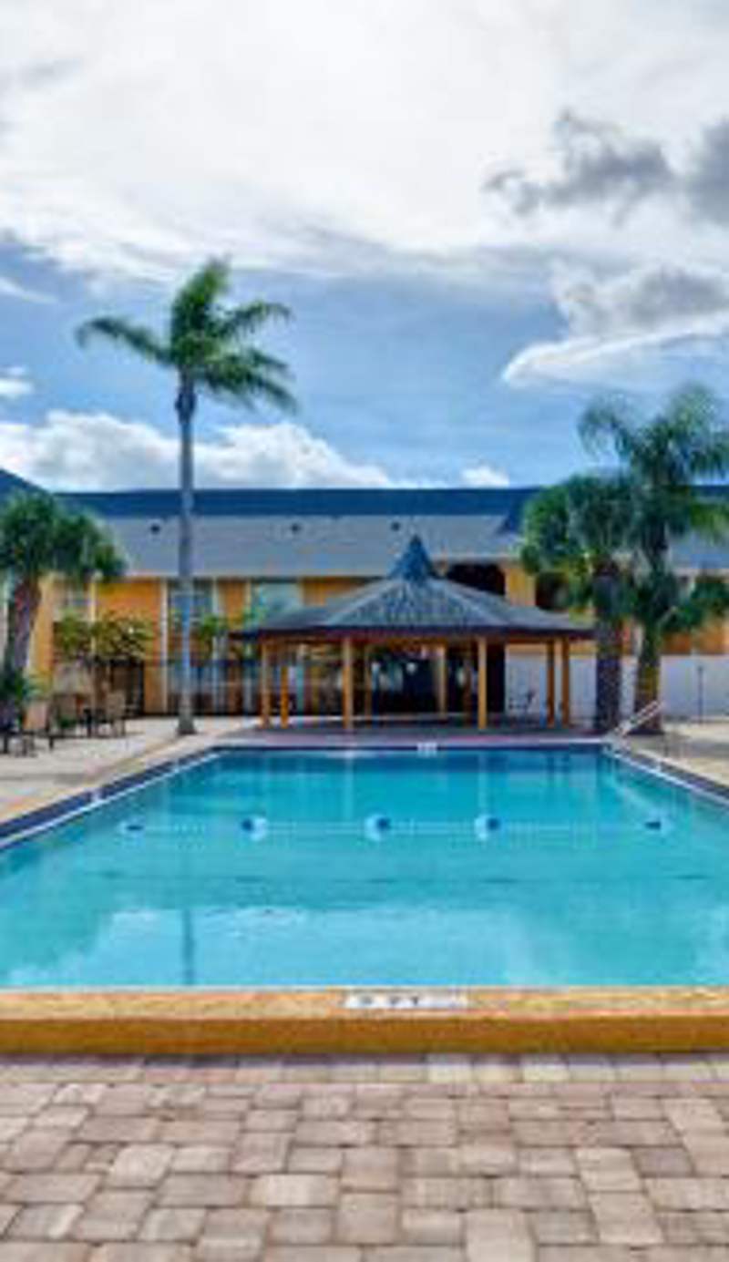 Quality Inn & Suites Heritage Park