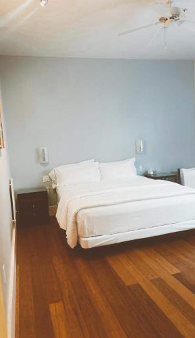 Pacific Blue Inn
