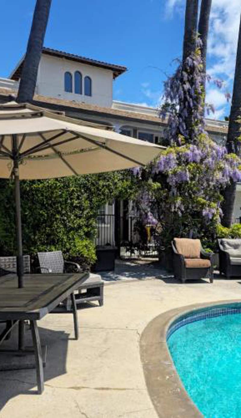 Bay Front Inn