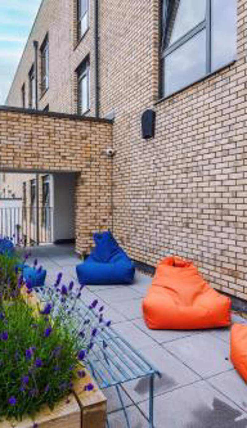 Hilltop Serviced Apartments - Sheffield