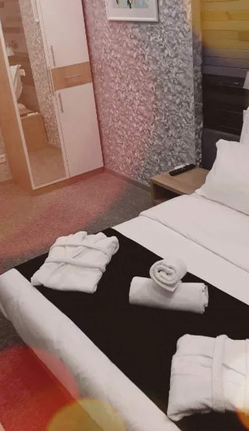 Small Hotel