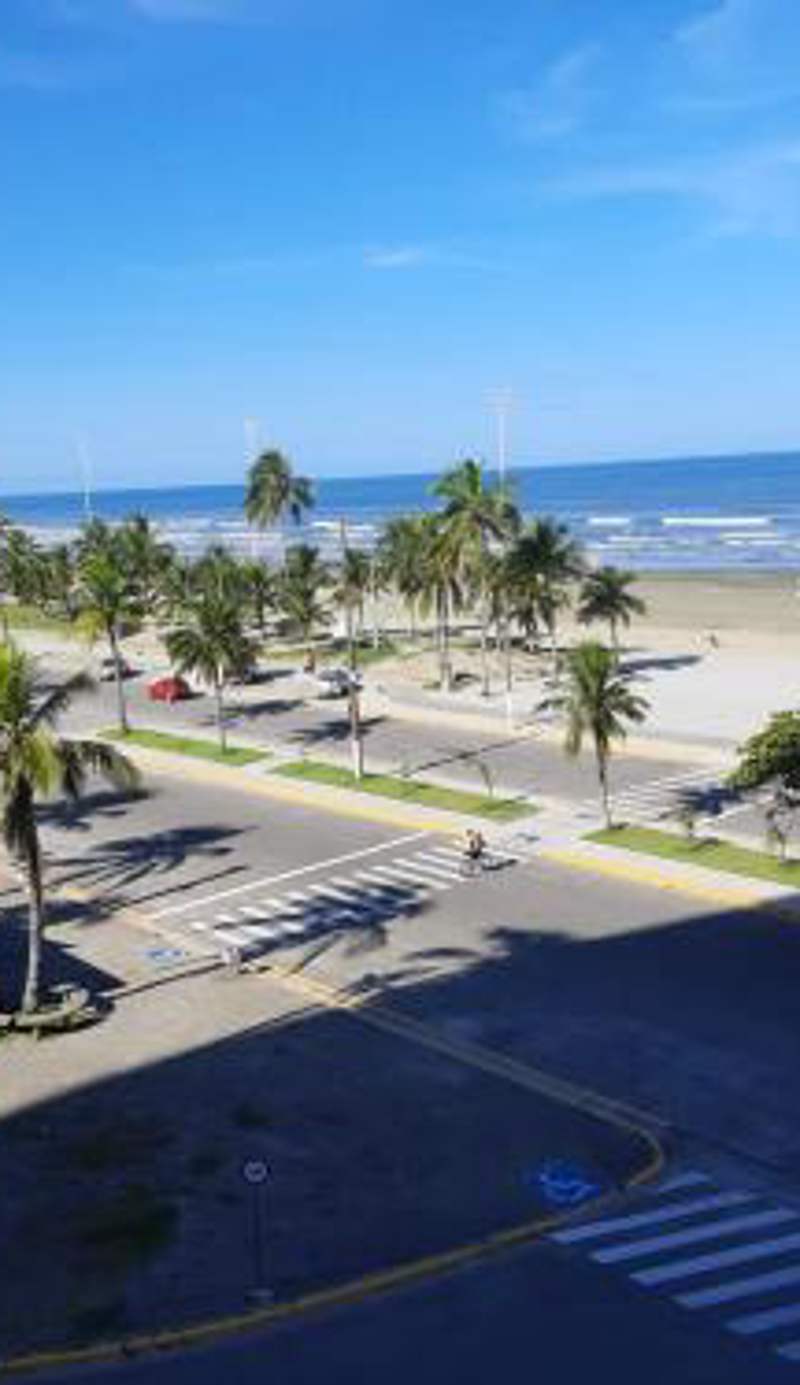 Apartamento Peruibe pé na areia!!!