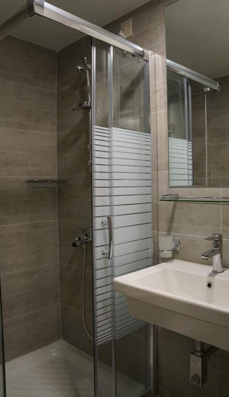 Piraeus Port Hotel