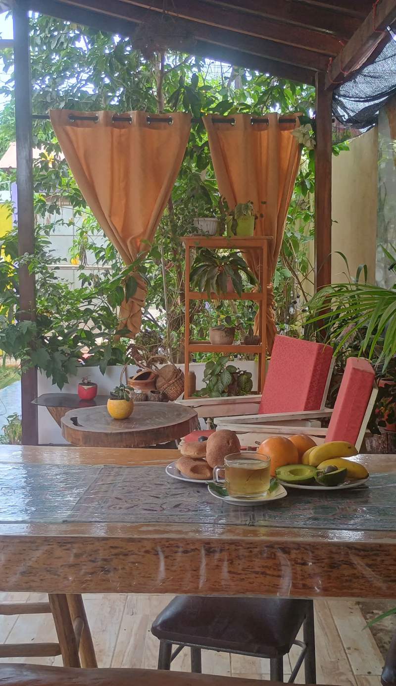 Koryares Househostel Tambopata