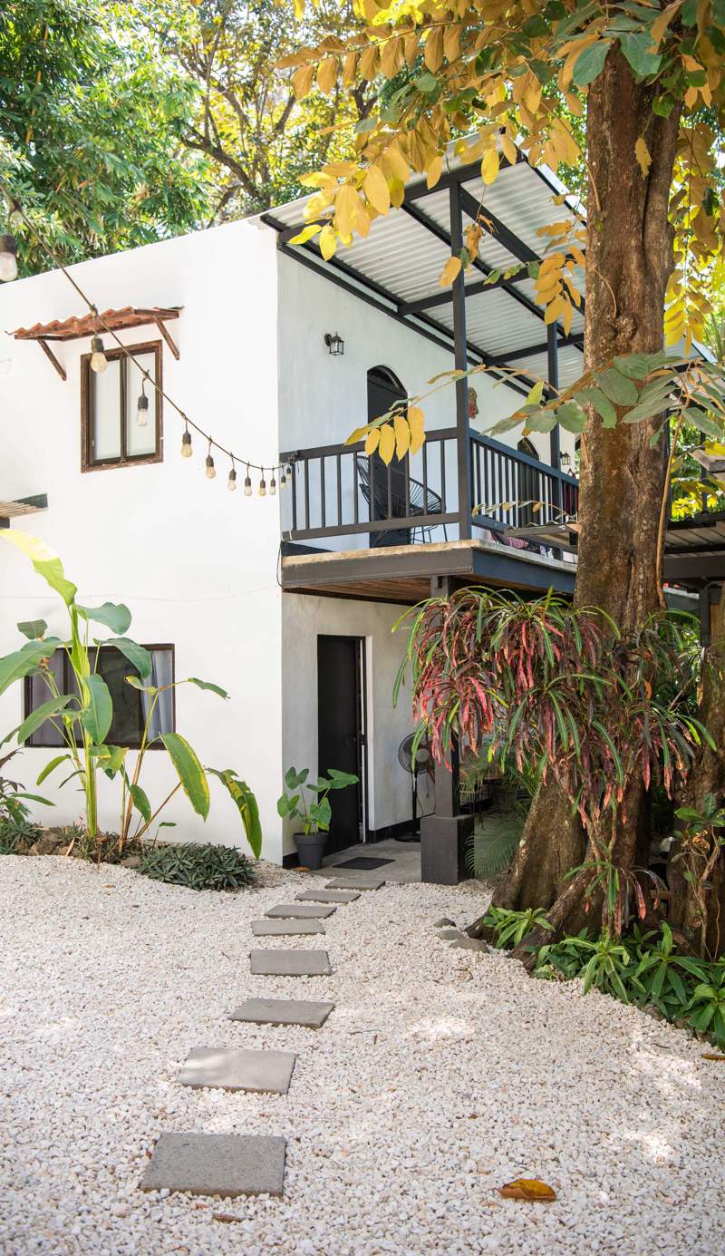 Believe Surf & Yoga Lodge