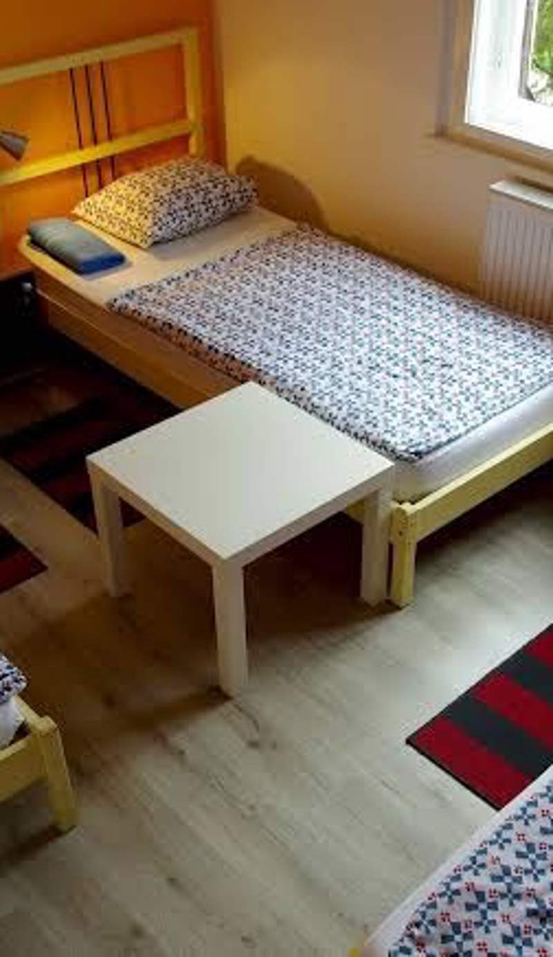 Hosteller