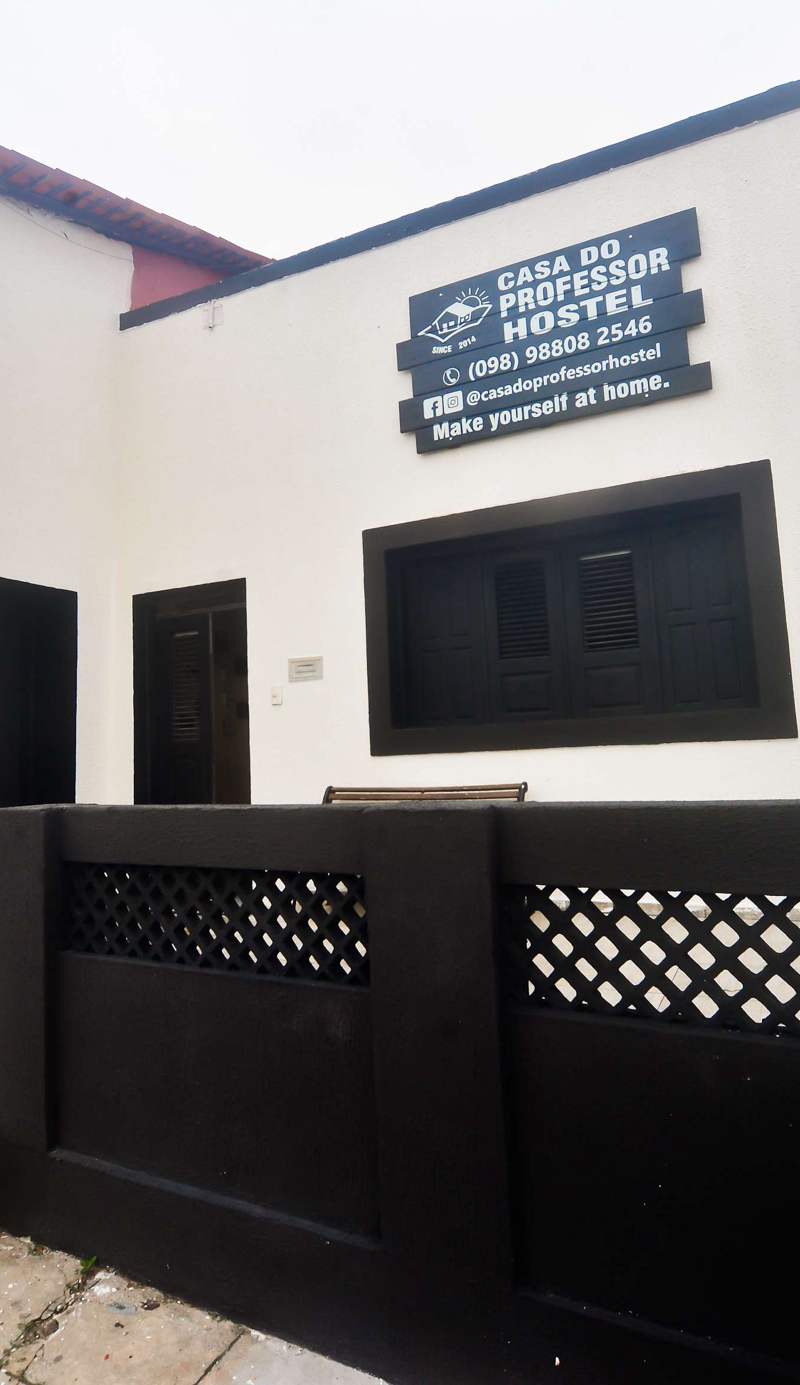 Casa do Professor Hostel