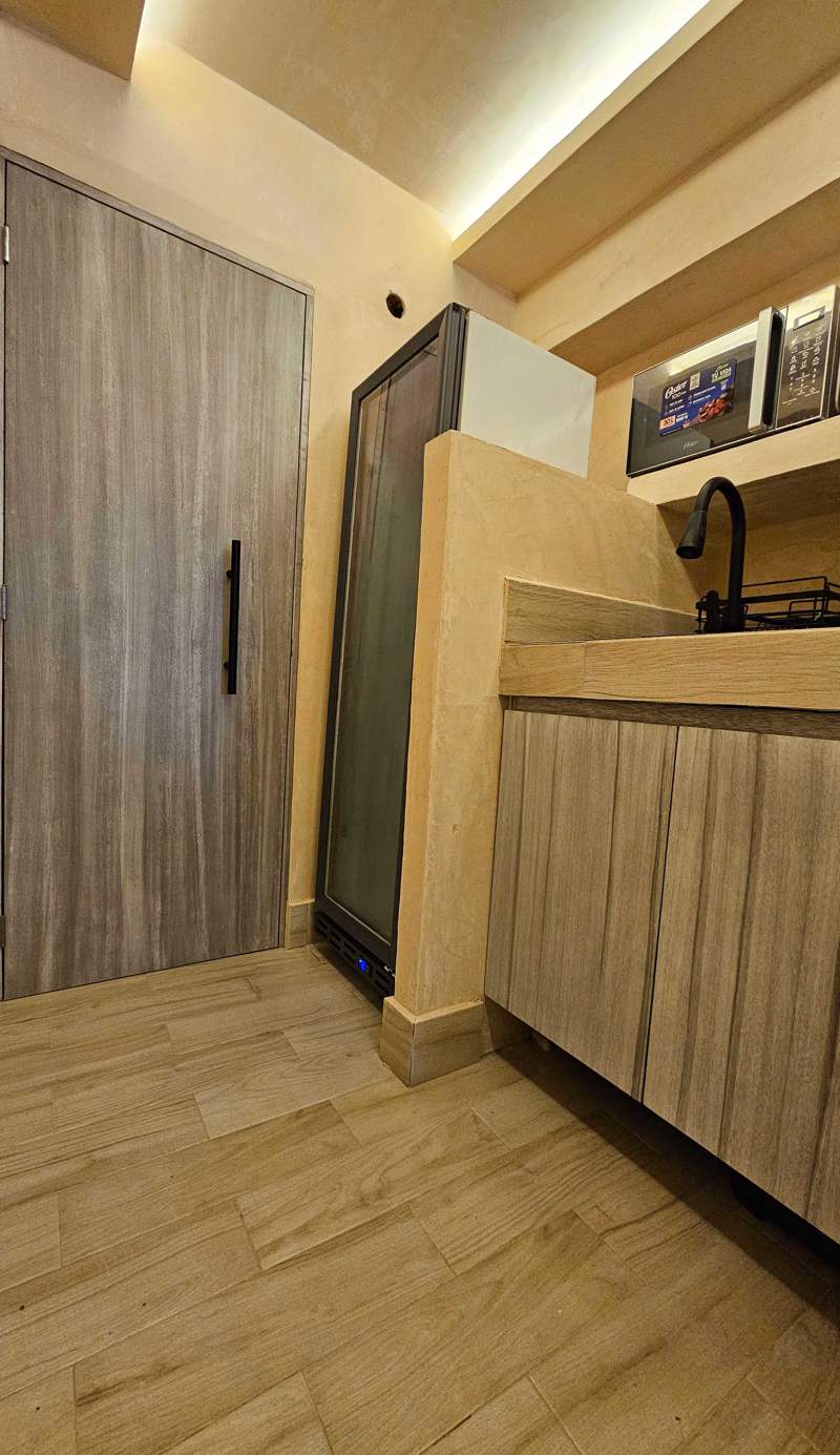 Hostal-498
