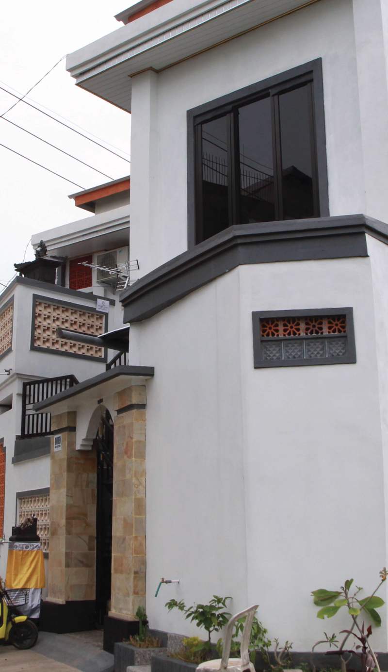 Darren Hostel
