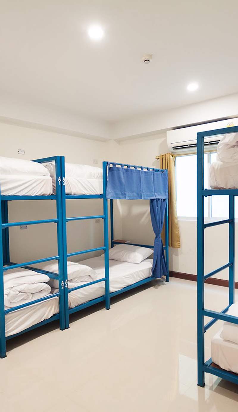Happy Hostel