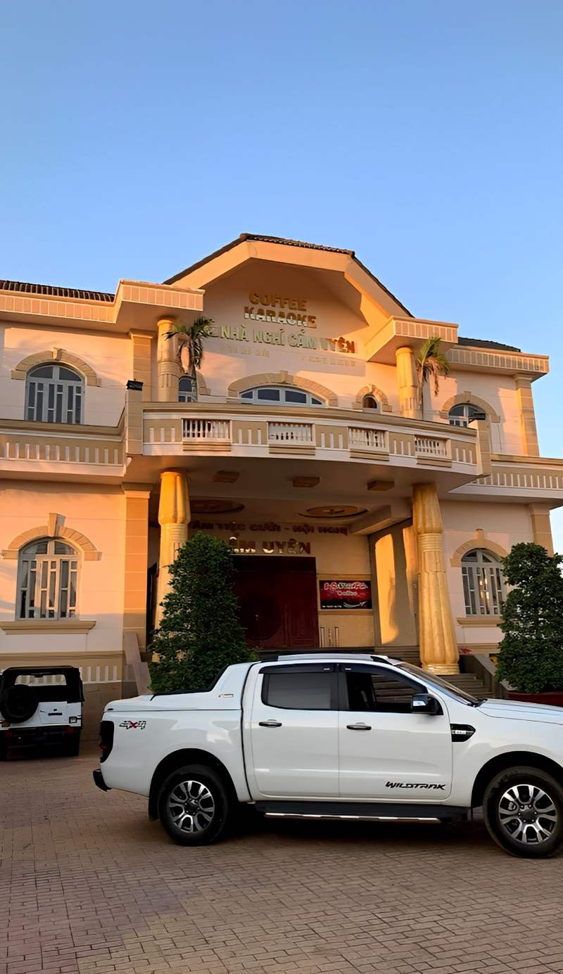 Cam Uyen Hotel