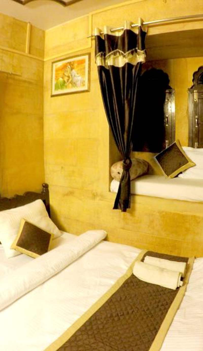 Fotiya Hotel