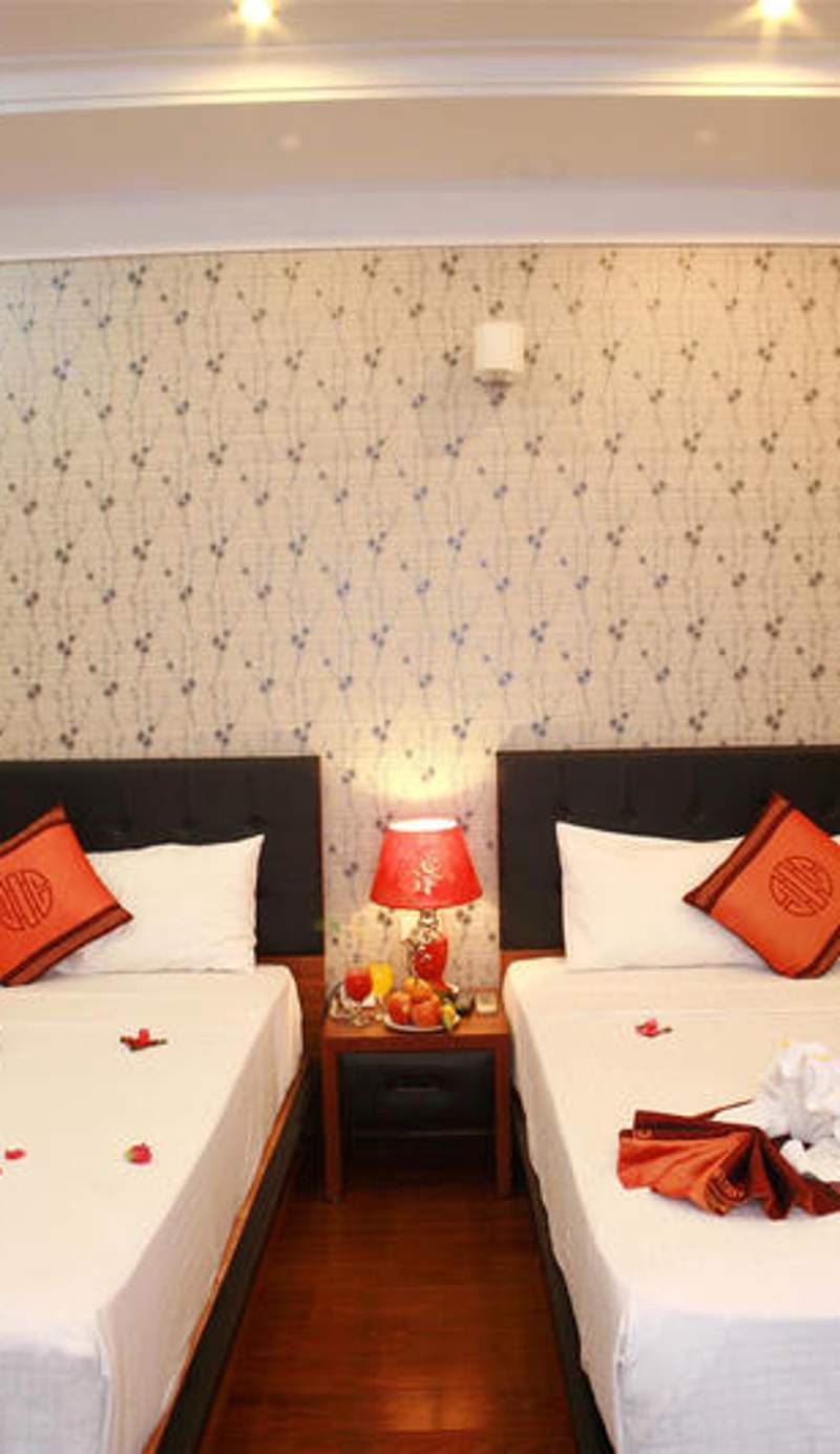 Urban Alley Hotel