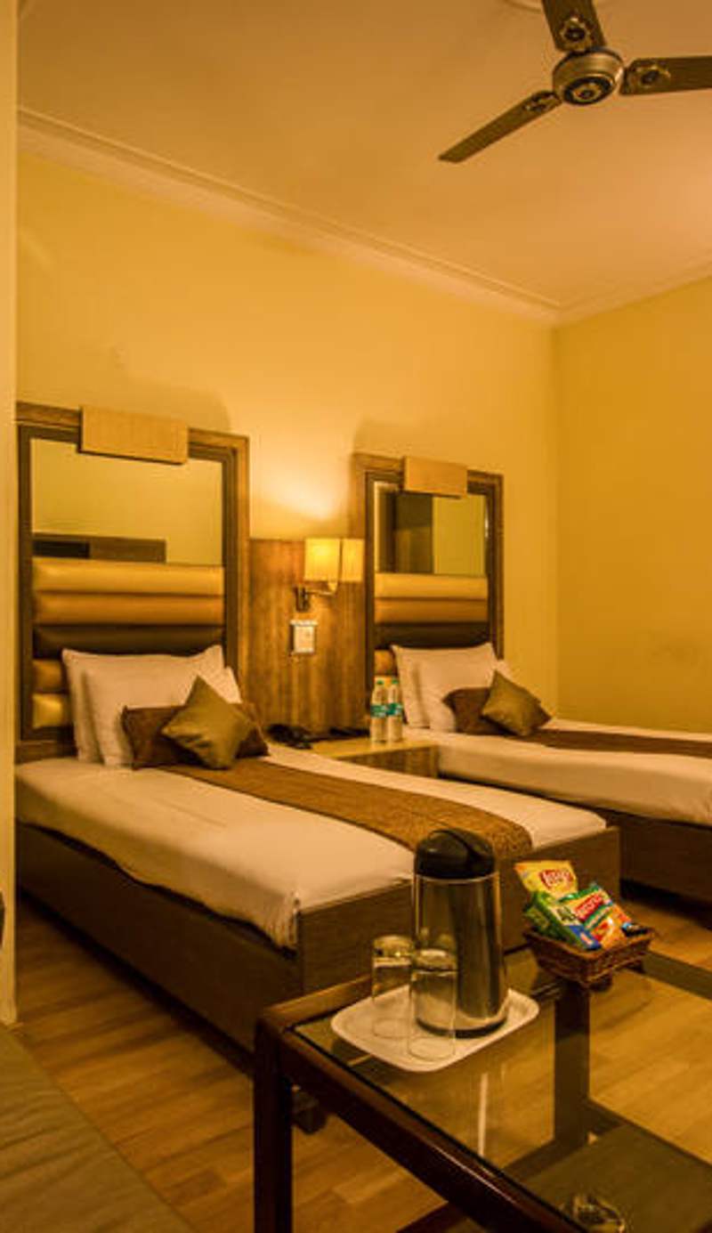 The Suncourt Hotel Yatri