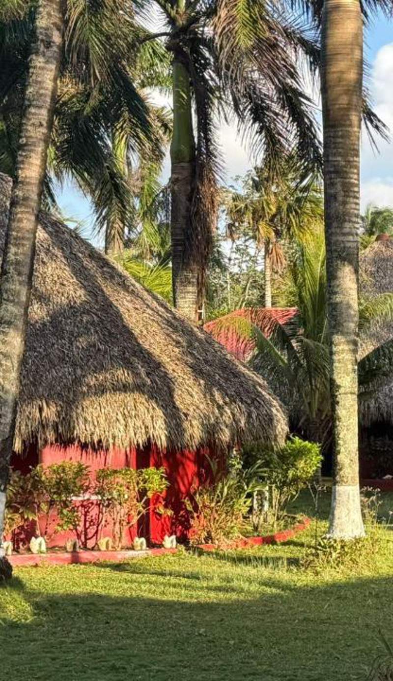 Paraiso Beach Hotel