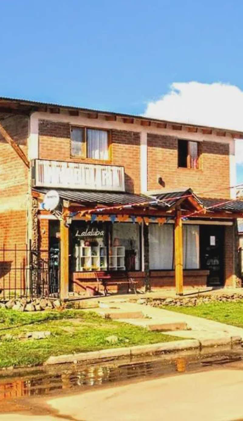Cholila Apart Hostel