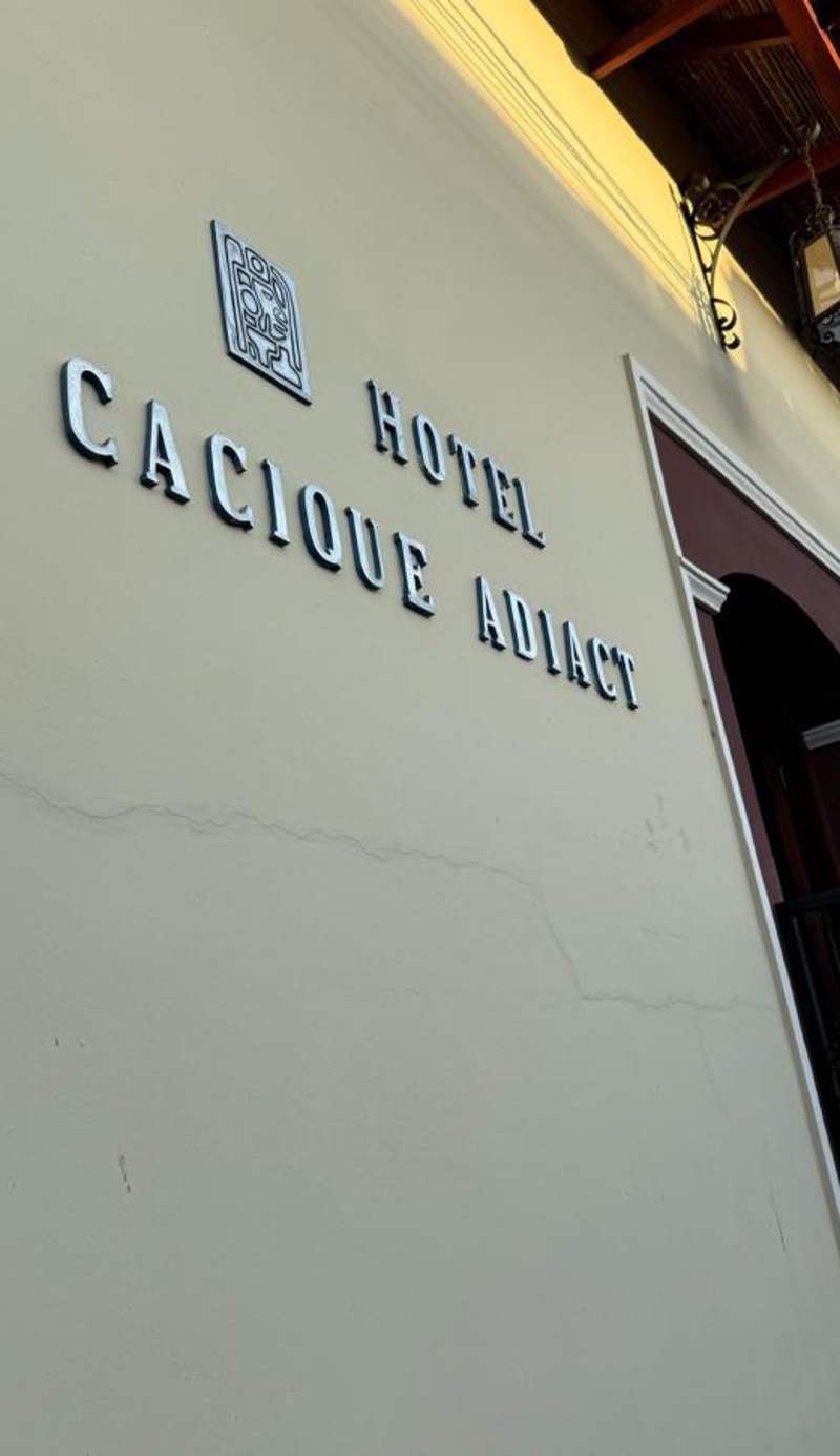 Hotel Cacique Adiact