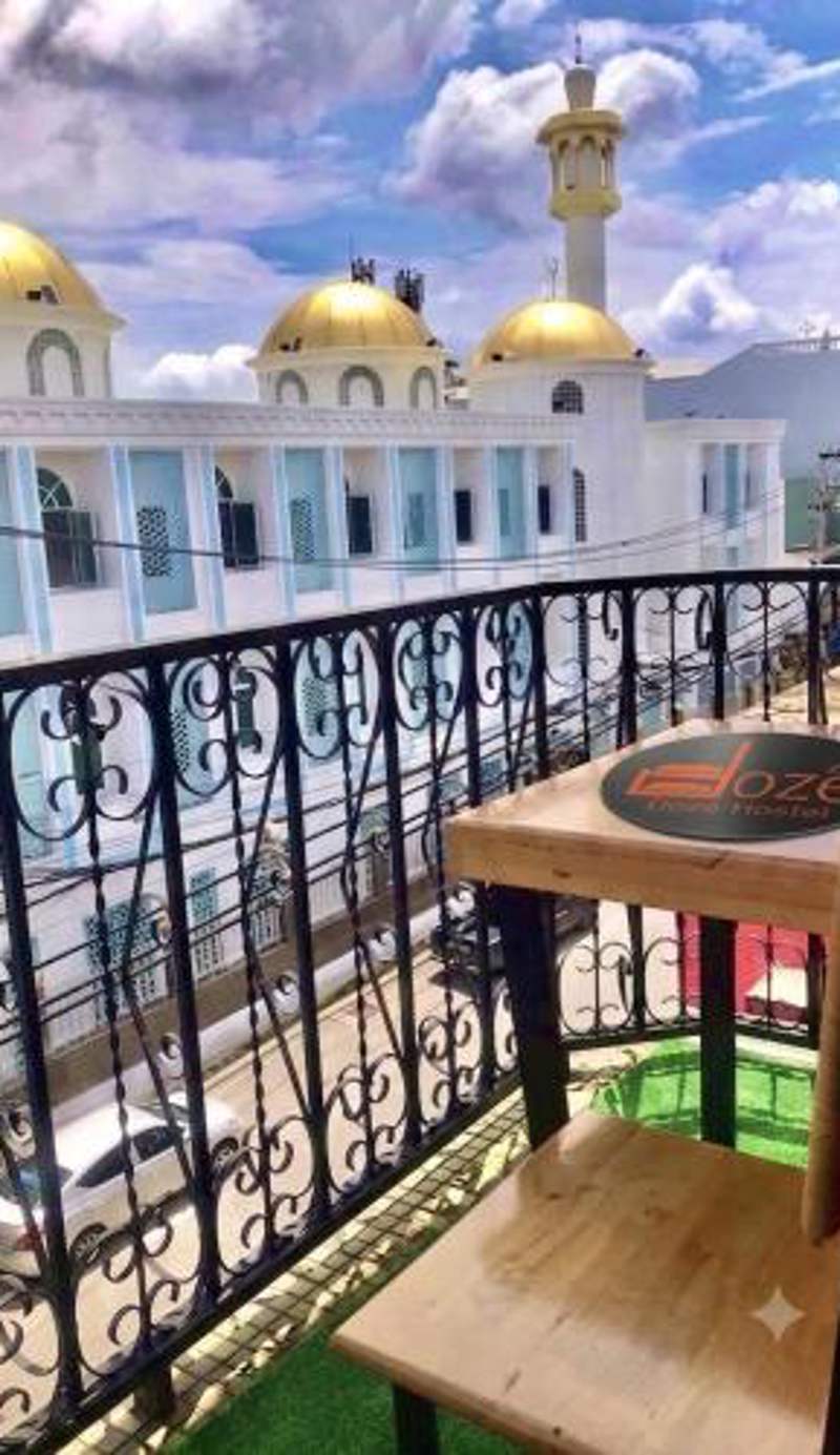 Doze Hostel