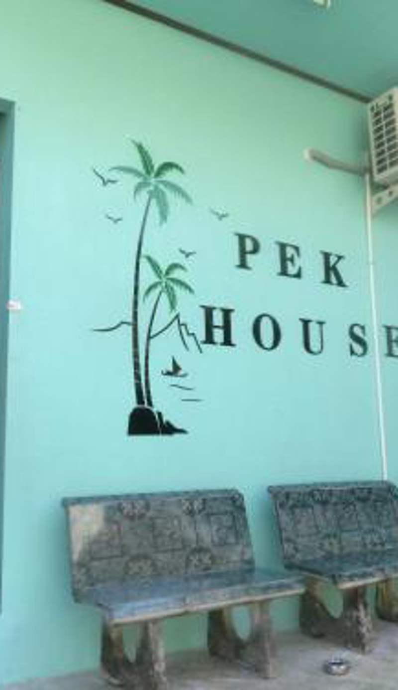 Pek House