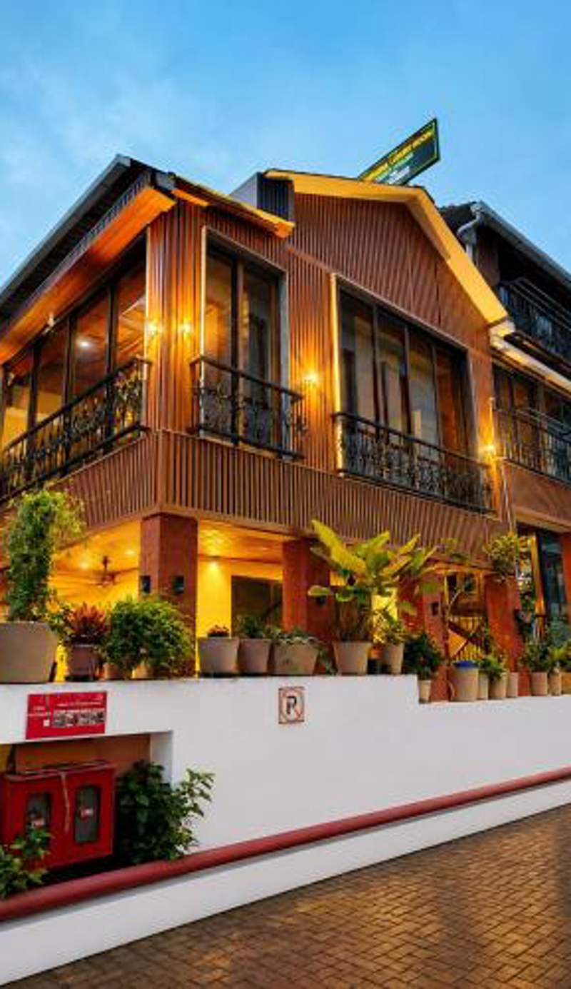 Shradha luxury room