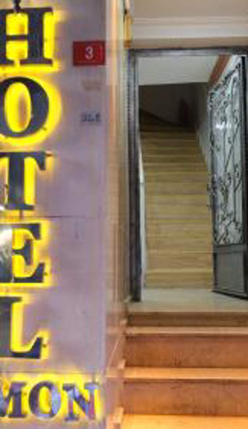Simon Hotel