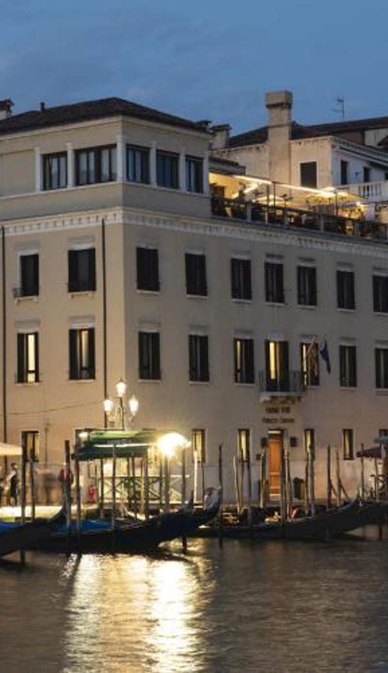 H10 Palazzo Canova