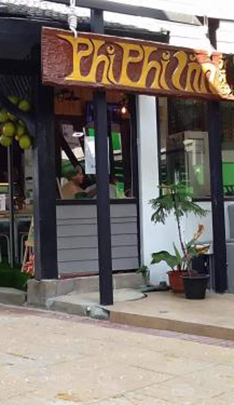Phi Phi Inn