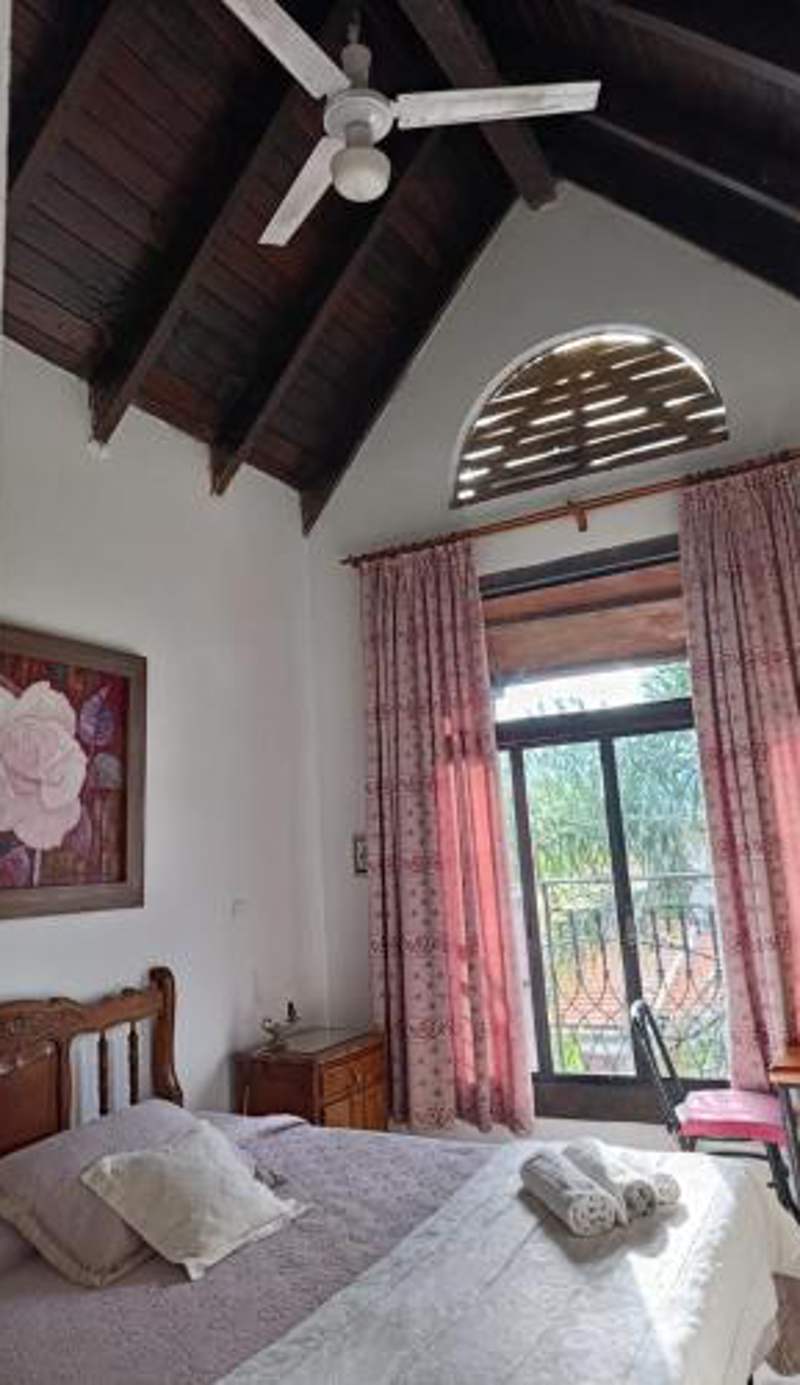 Casa laberinto, Apartamento con vista a la ciudad