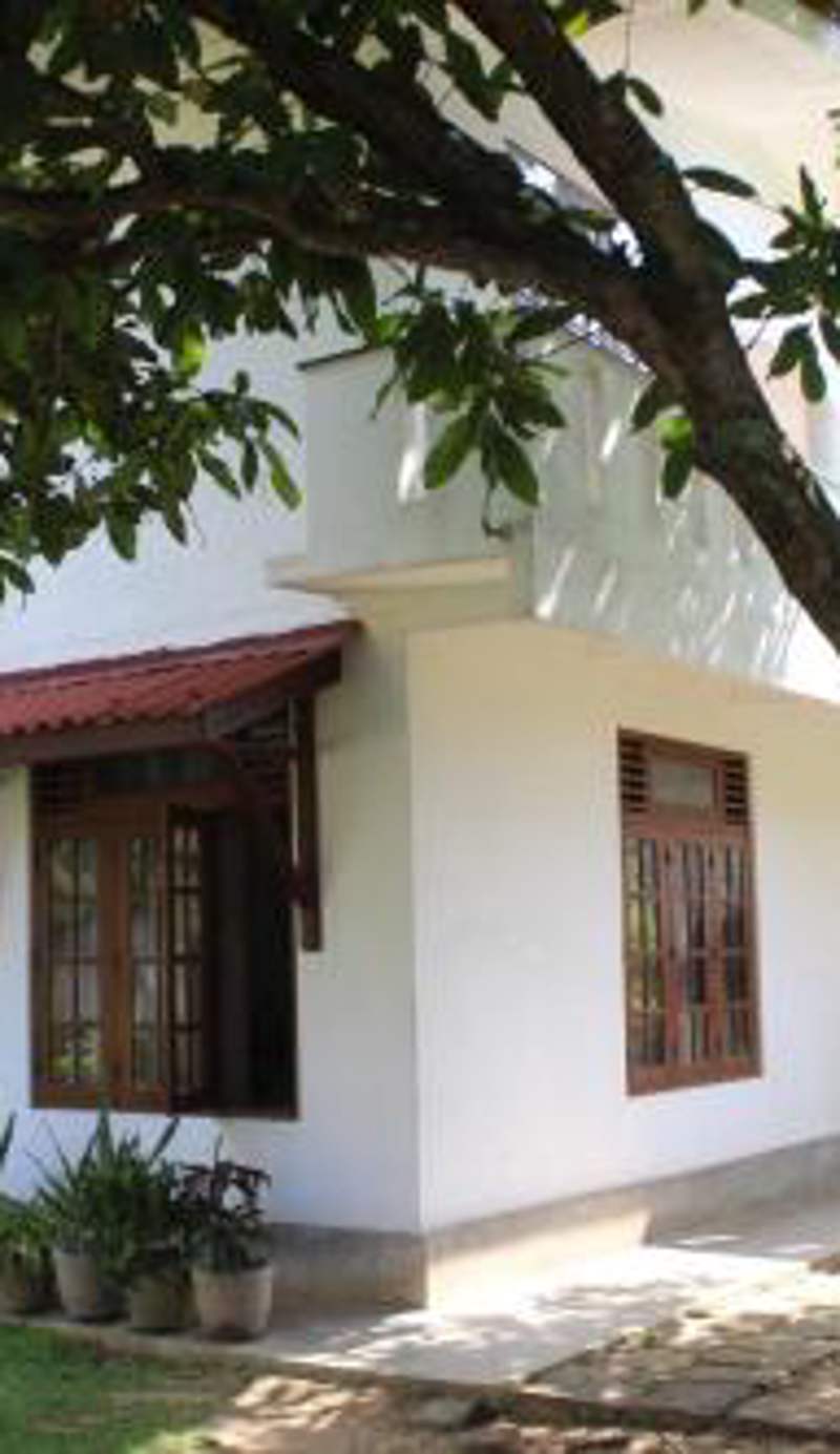 The Dalawella Porch House