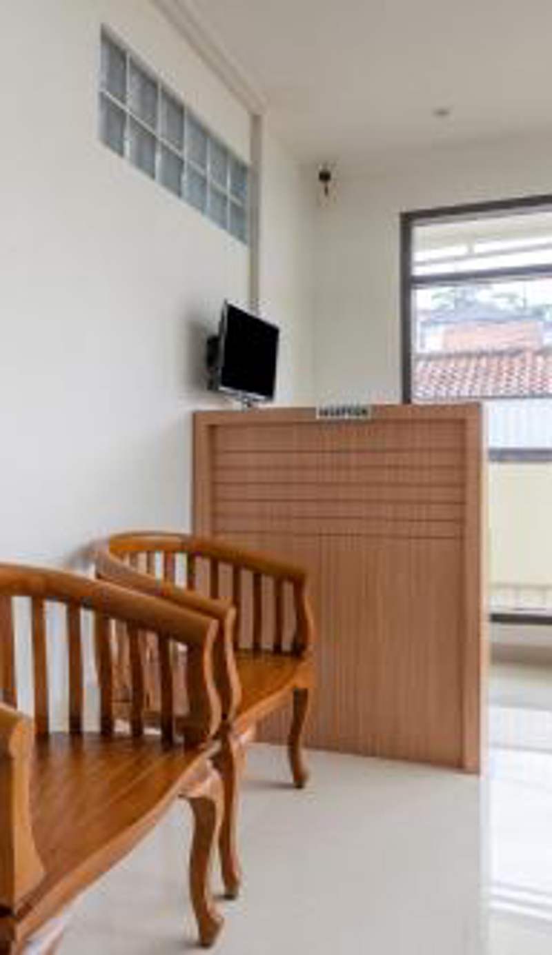 Hotel O Hegarbudhi Residence