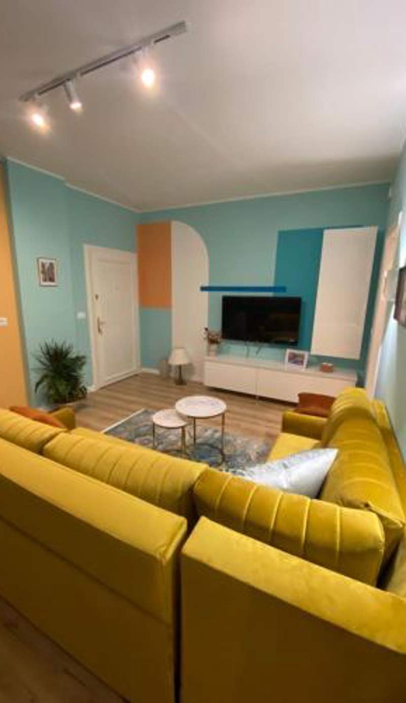 Art crafted flat in city center
