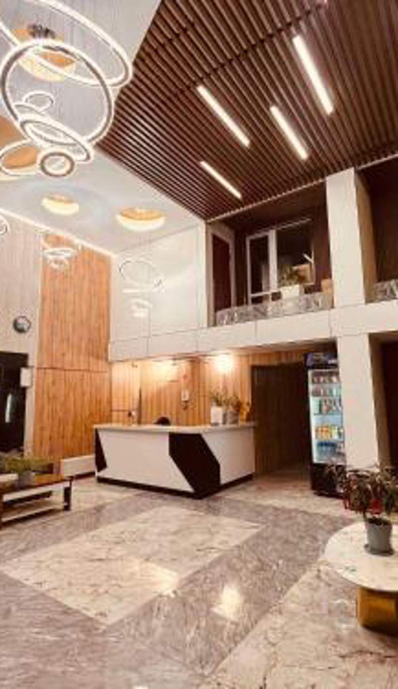 Ayanchin Hotel