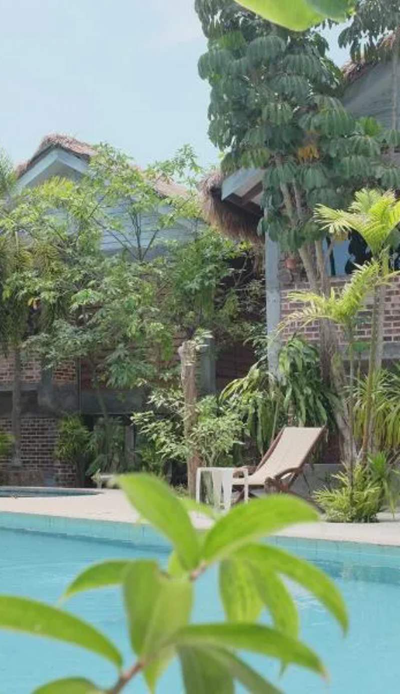 Panji Panji Tropical Wooden Home