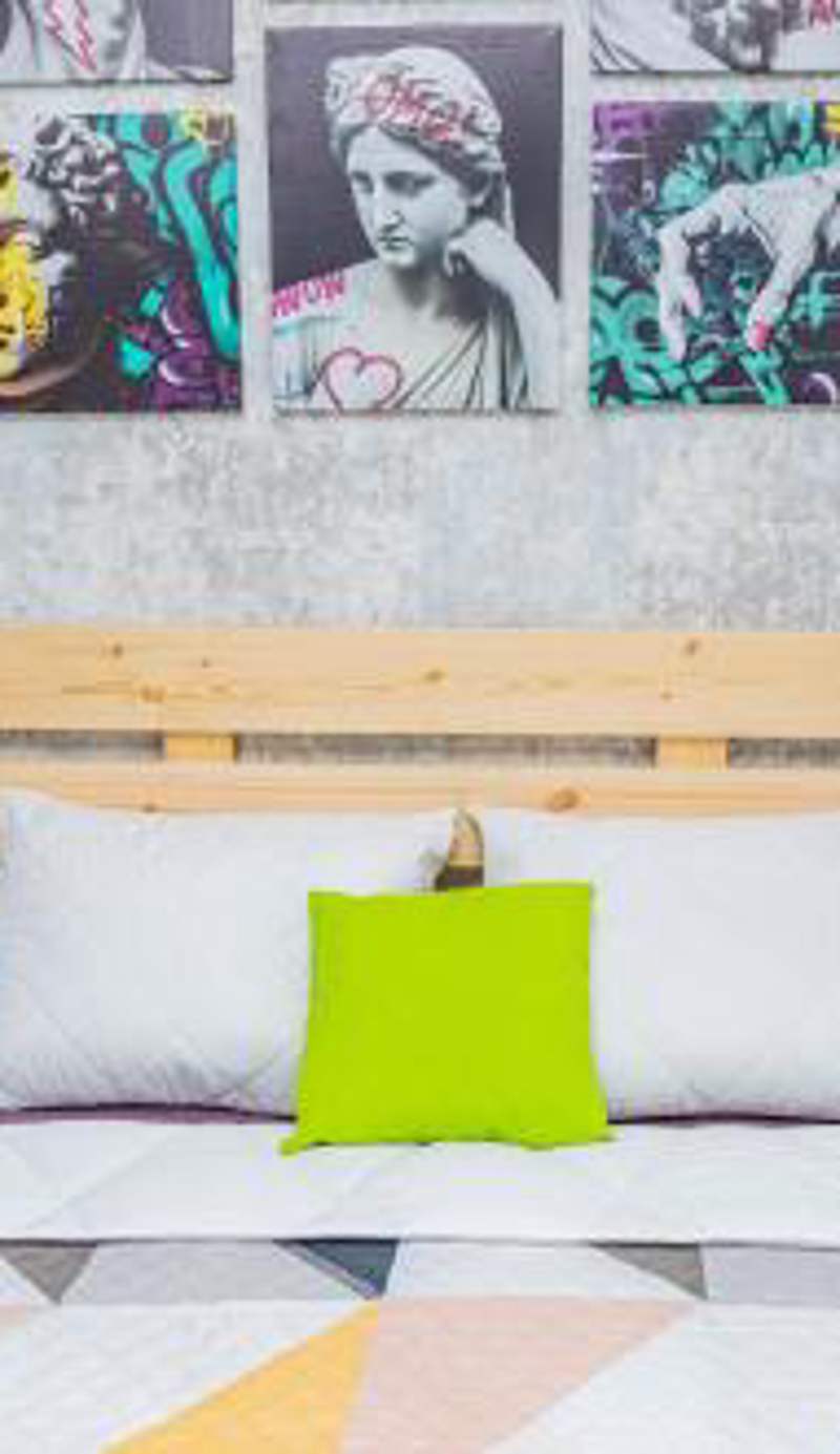 YourHouse на Си Синхая 22 близко к Меге
