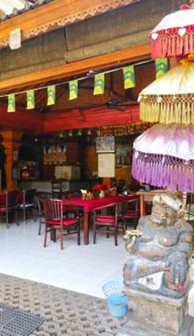 Bali Senia Hotel