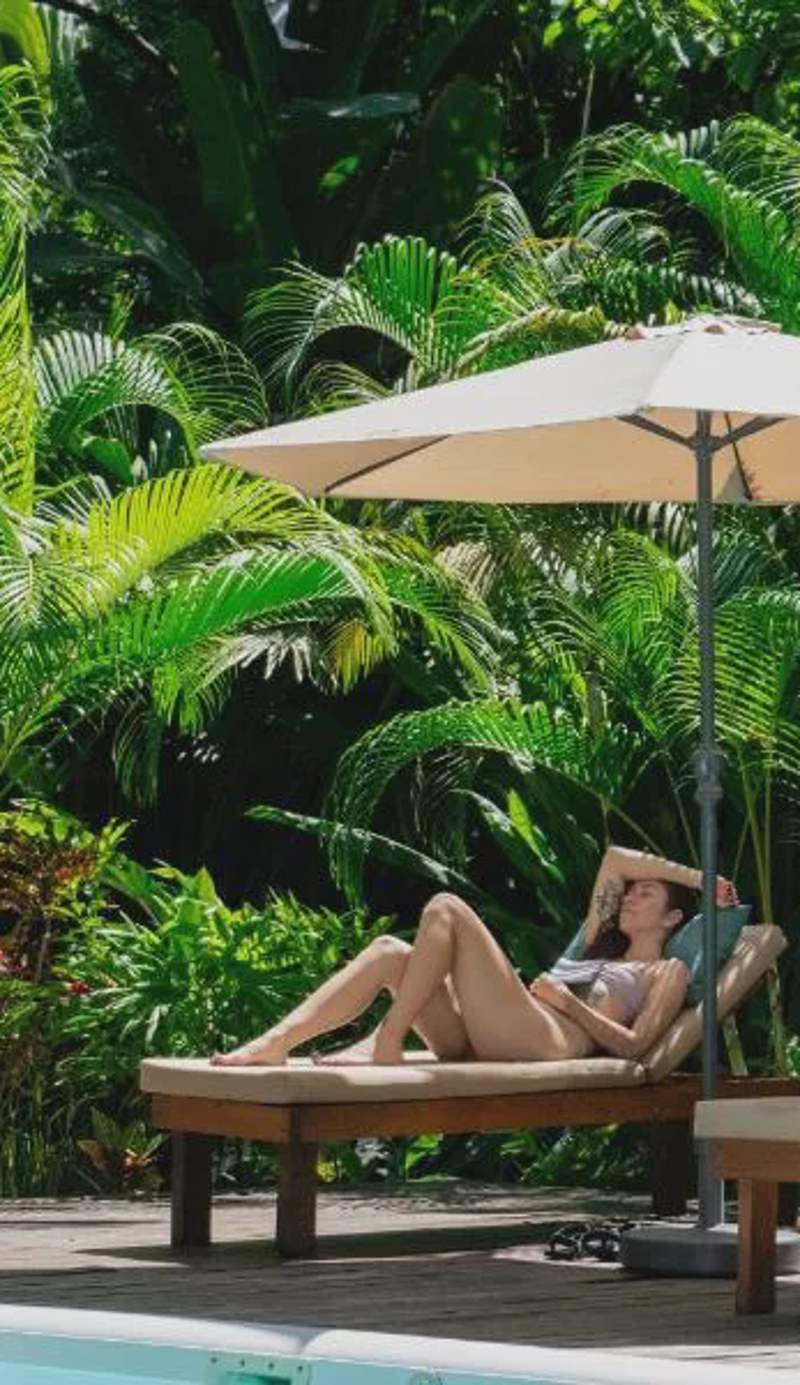 Dragonfly Beachfront Villas-Adult Only