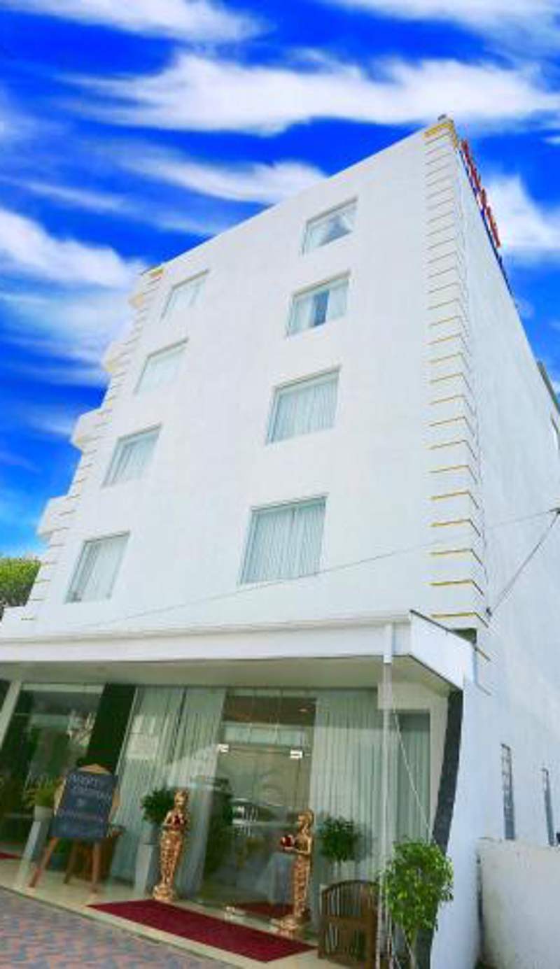 Hotel Nelly Marine