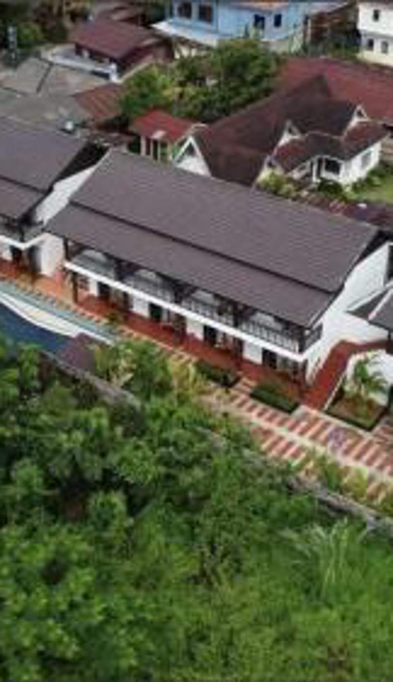Vangvieng Night Market Resort