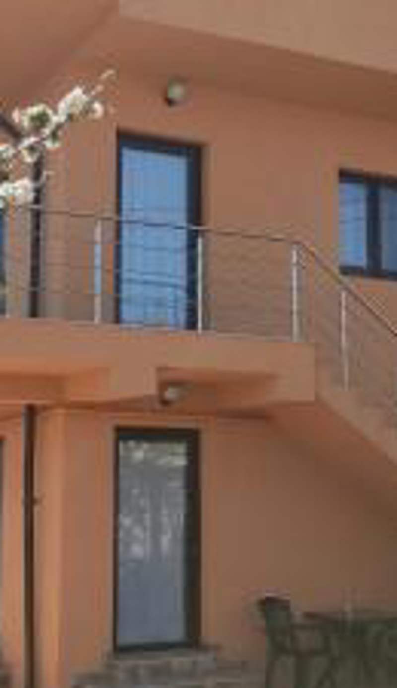 HOME NAYA